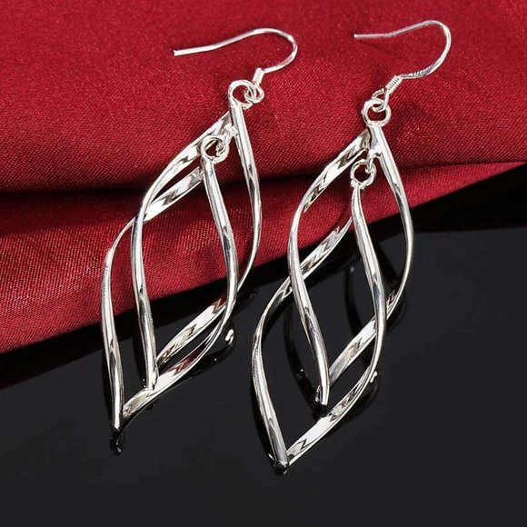 Gorgeous Wavy Drop Earrings Solid Sterling Silver " Hypoallergenic " - Picture 2 of 7